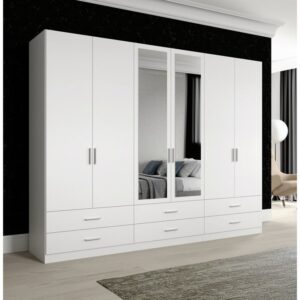 Clever Closet Master Suite